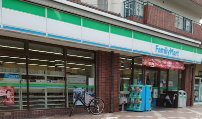 コンビニ　ファミリーマート長柄店（コンビニ）まで424m