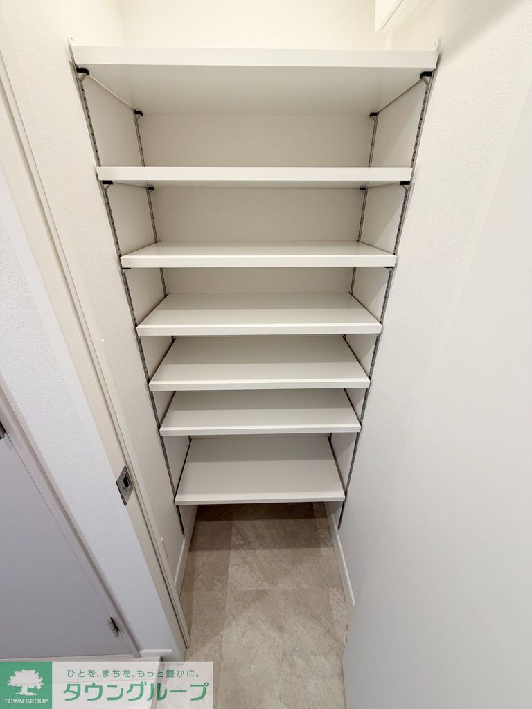 シーズンフラッツ町屋の内装写真