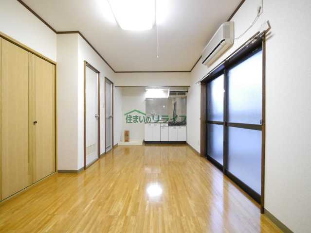 SKハイムの居間写真