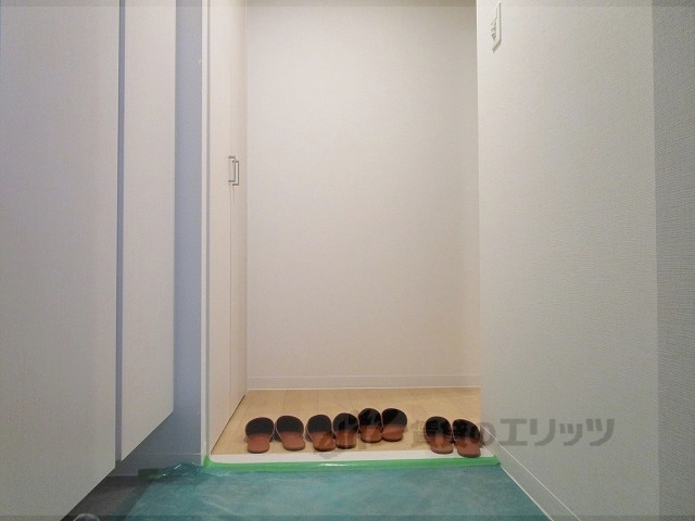 RiviereGauche寺町二条の玄関写真