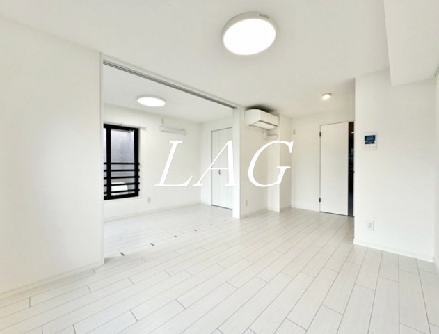 居室・リビング　洋室のお部屋です。