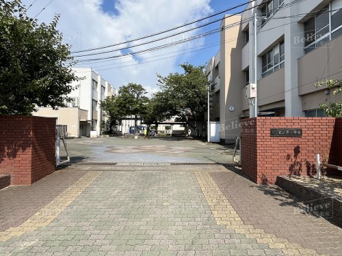 小学校　久留米市立宮ノ陣小学校（小学校）まで1951m