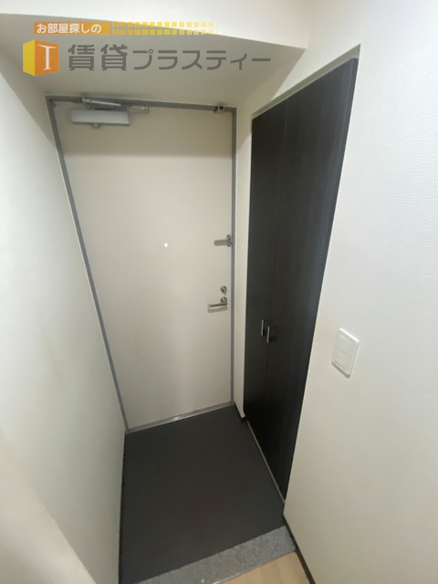 玄関　シューズＢＯＸもありますよ。