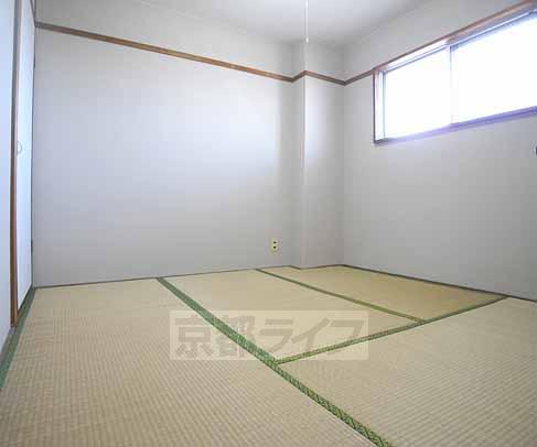 居室・リビング　キレイな和室です