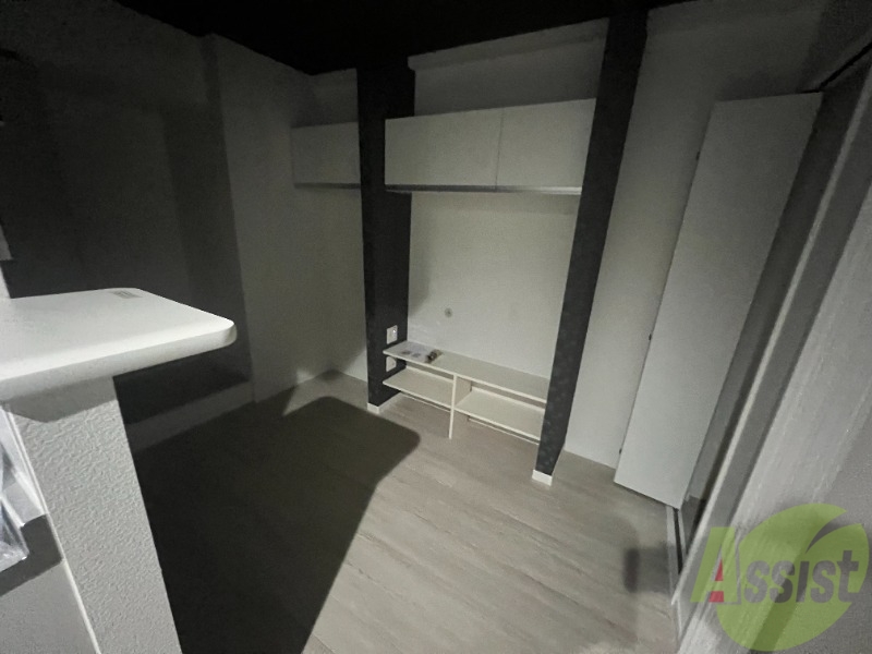 エヌエムキャトフヴァンユイットの居間写真