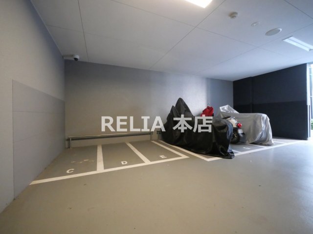 地下鉄御堂筋線 大国町駅 徒歩4分 14階建 築5年の外観写真