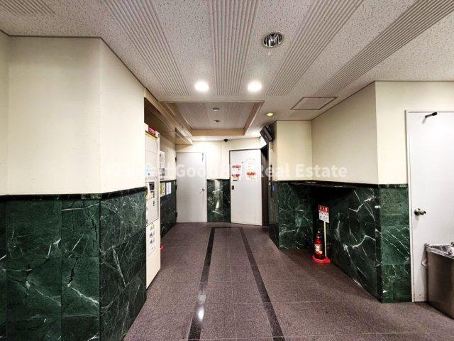 ロビー　アーデン新大阪