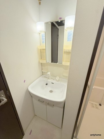 地下鉄千日前線 日本橋駅 徒歩8分 10階建 築19年の内装写真
