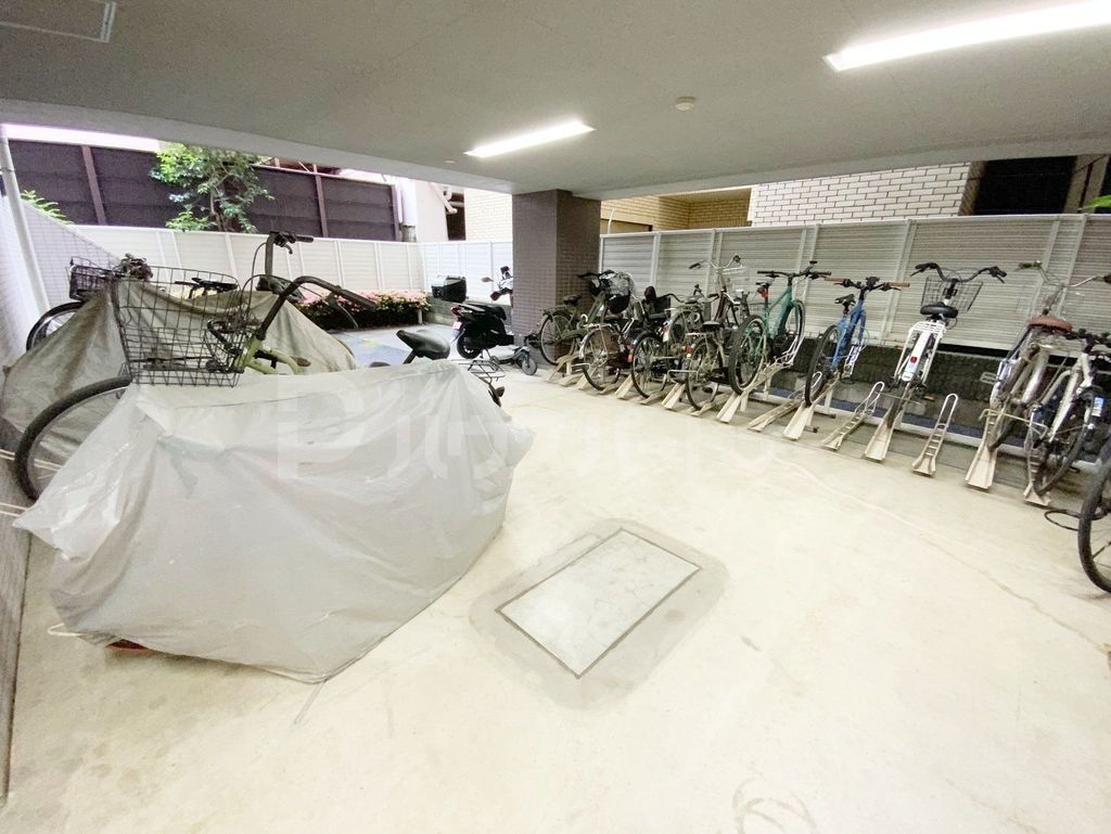 その他共有部分　駐車場