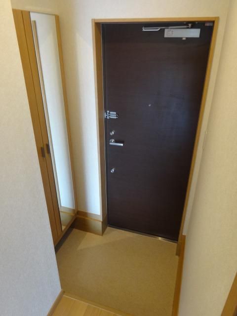 玄関　★★下駄箱付き★★