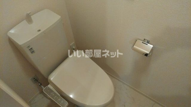 コアロードVIIIのトイレ写真