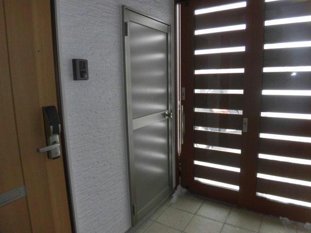 エントランス　エントランス部分