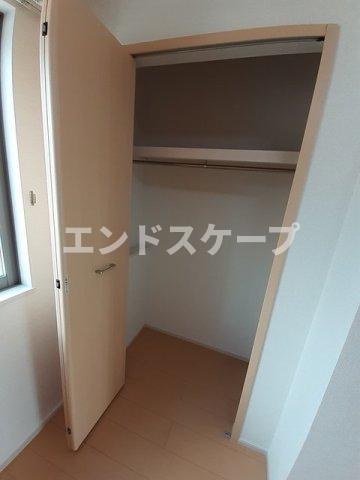 ＪＲ上越線 井野駅 徒歩32分 2階建 築12年の内装写真