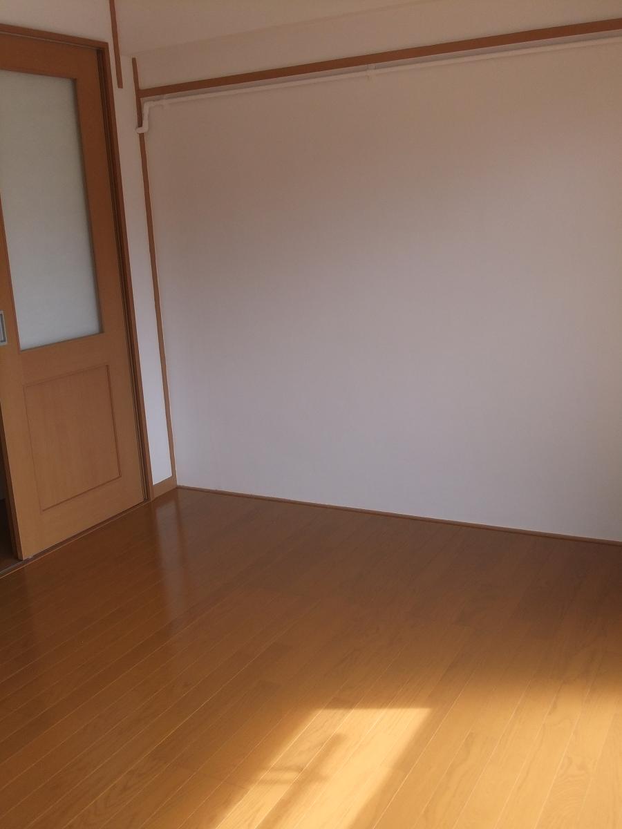 メゾンアマノの居間写真