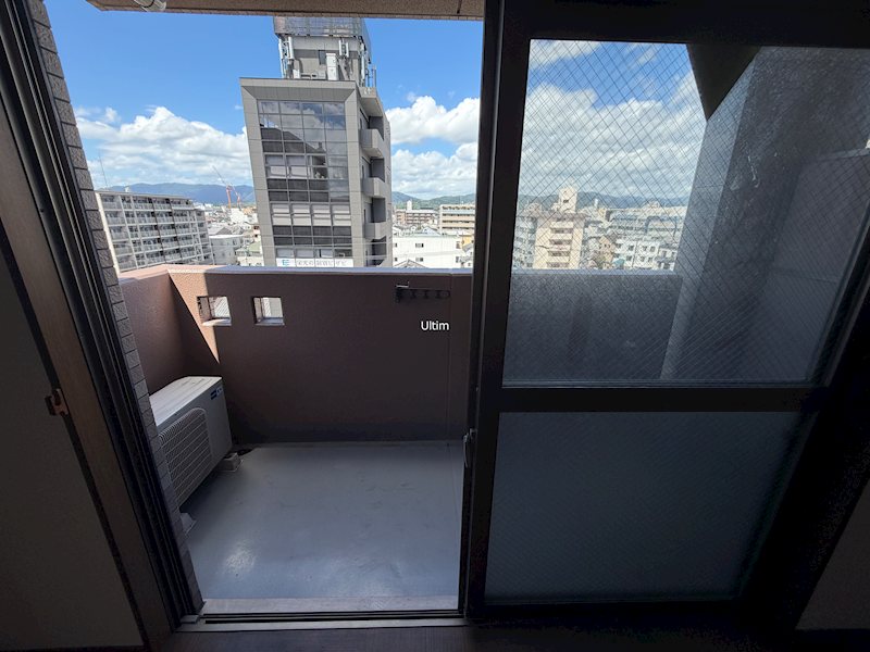 バルコニー　※別のお部屋の写真です
