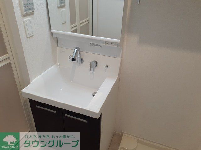洗面設備　同物件別部屋写真