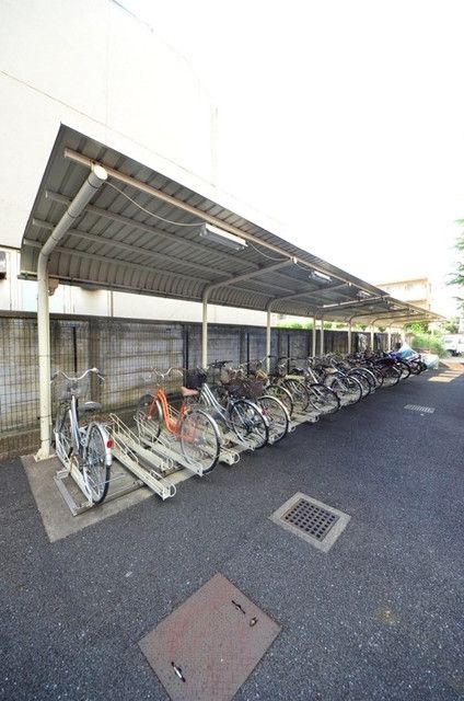 その他共有部分　★屋根付き駐輪場★