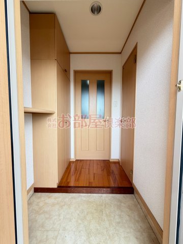 レグルスクレールの玄関写真