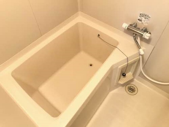 バス・シャワールーム　※改装前の写真です