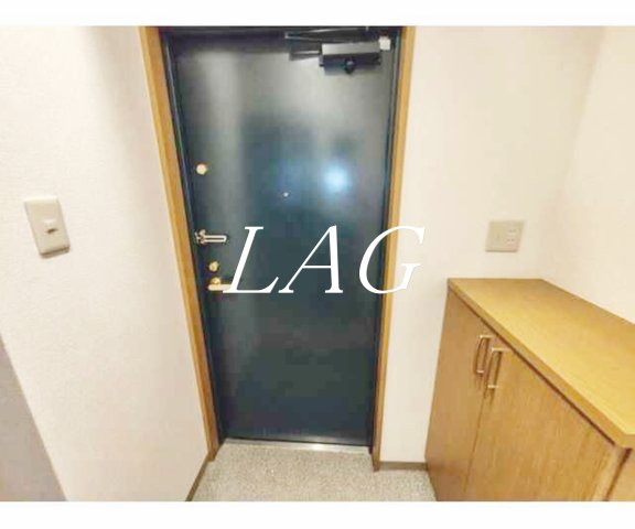 玄関　玄関です。