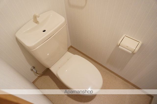 京阪本線 香里園駅 徒歩15分 3階建 築22年のトイレ写真