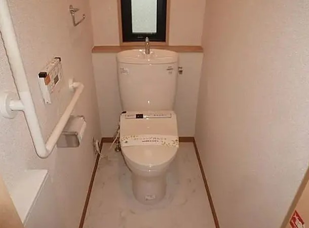 トイレ　※他部屋、参考写真※