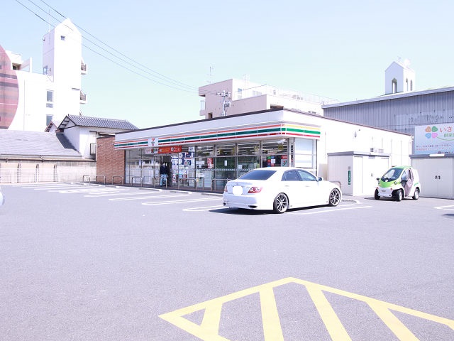 コンビニ　セブンイレブン小倉片野店（コンビニ）まで80m
