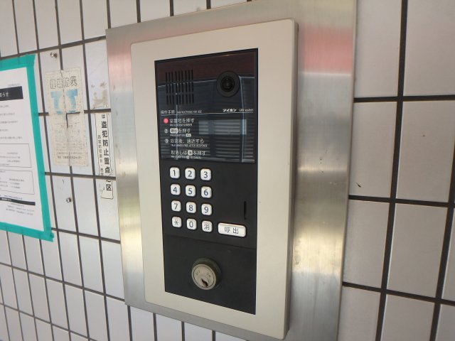 セキュリティ　オートロックつきです