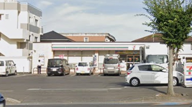 コンビニ　セブンイレブン 土浦港町1丁目店（コンビニ）まで530m