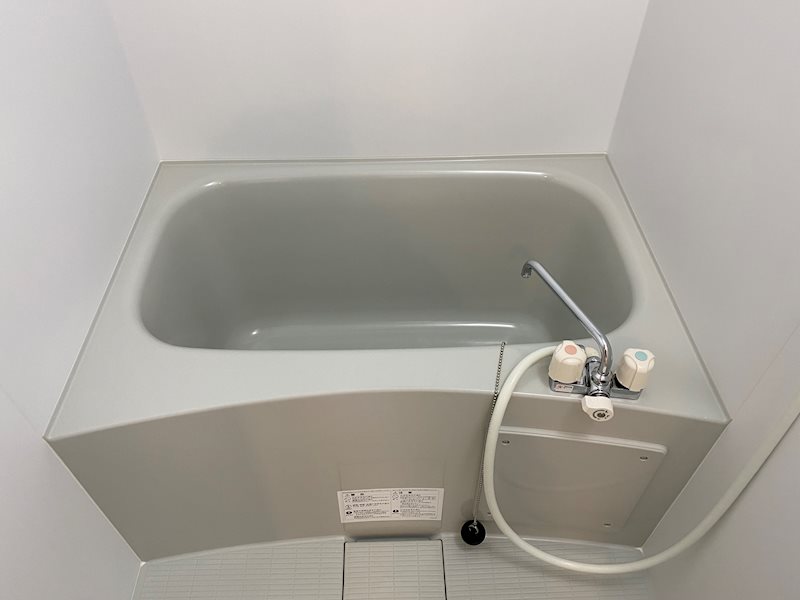 バス・シャワールーム　違うお部屋の写真です。ご参考までに