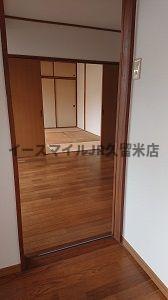 玄関　落ち着いた玄関です