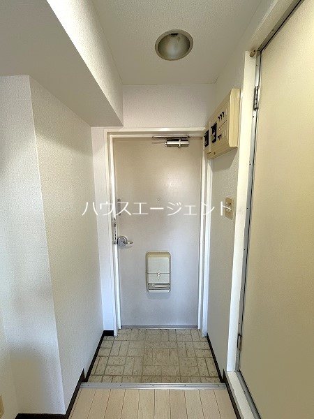 玄関　玄関です。