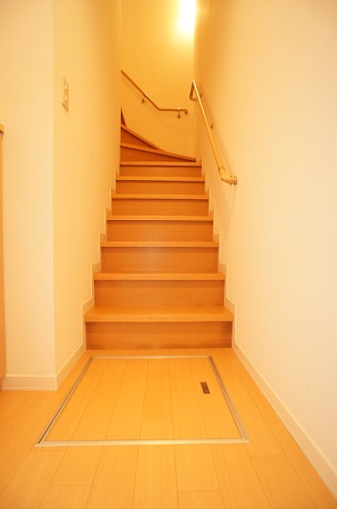 郵便局　横浜桂町南郵便局（郵便局）まで401m