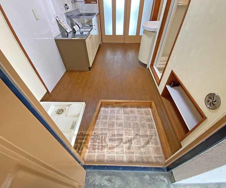 玄関　玄関です。