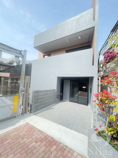 芦屋市川西町のマンションの建物外観