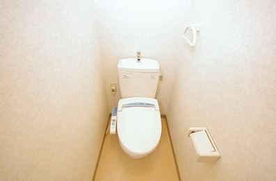 トイレ　★温水洗浄便座★