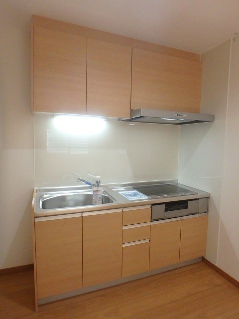 キッチン　写真は同型タイプ