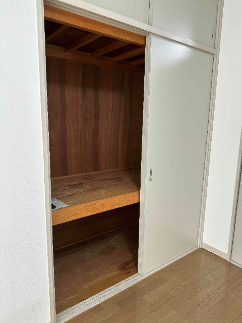 収納　洋室