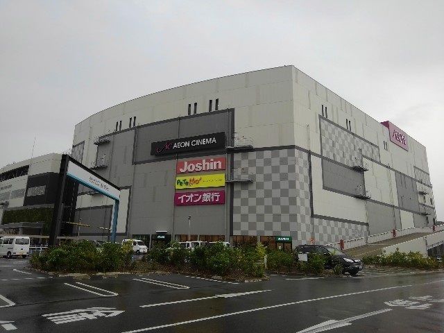 【四條畷市江瀬美町のアパートのショッピングセンター】