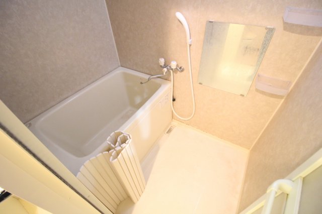 バス・シャワールーム　オシャレなバスルーム