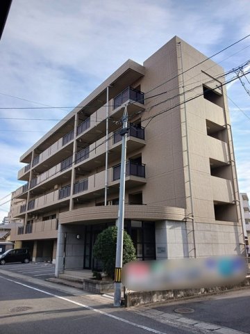 【ジュンサンライトの建物外観】