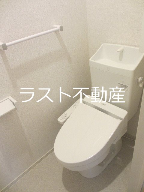 【薩摩川内市天辰町のアパートのトイレ】