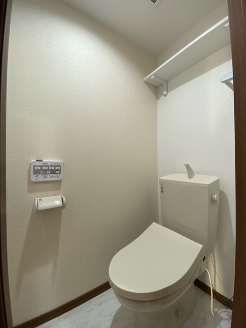 ヴァンヴェール神栖 C棟のトイレ写真