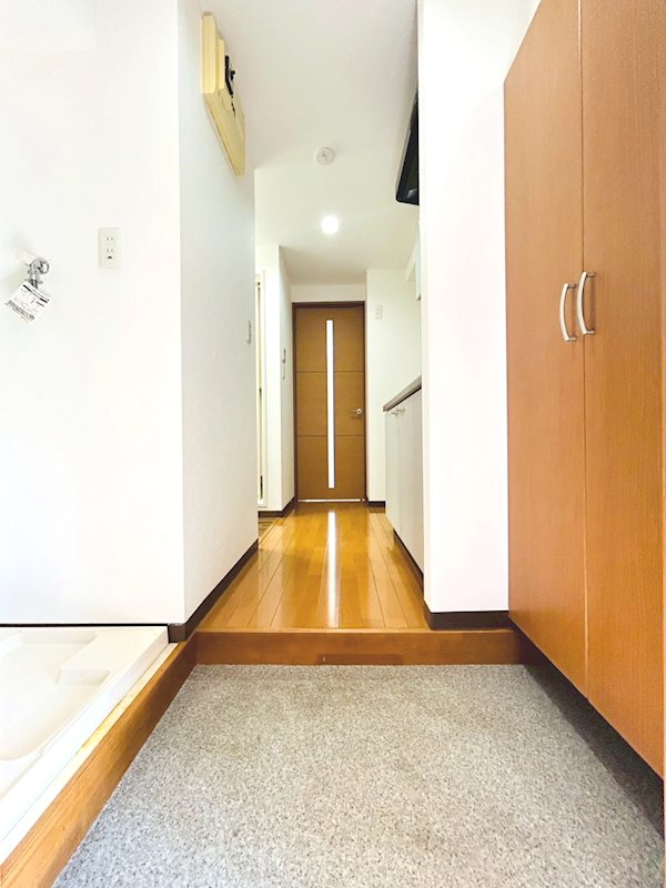 玄関　シューズボックス有り！