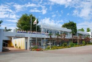 小学校　私立加藤学園暁秀初等学校（小学校）まで490m