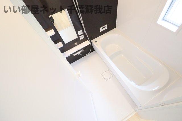 バス・シャワールーム　お風呂で日々の疲れを落としましょう