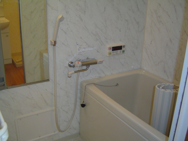 バス・シャワールーム