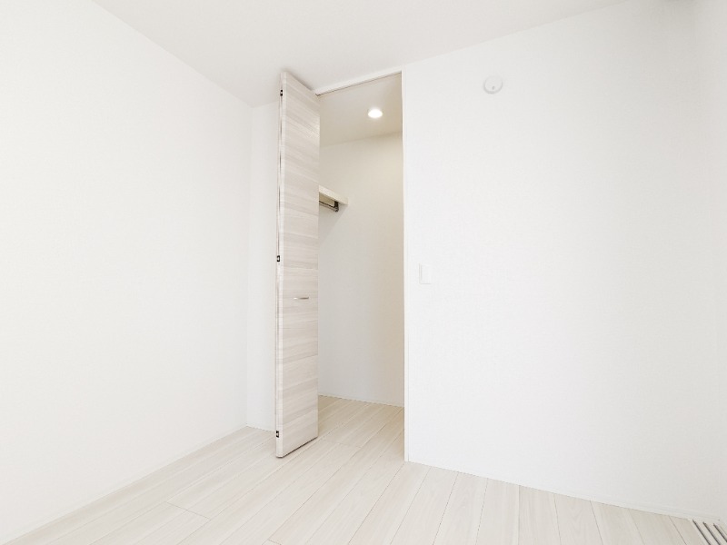 収納　図面と現状に相違がある場合には現状を優先