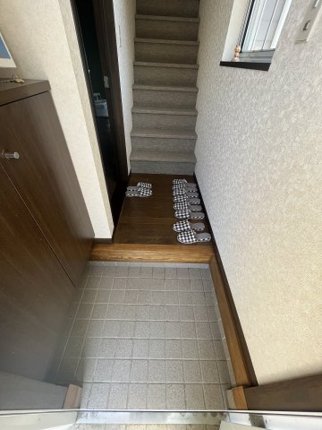 玄関　※参考写真