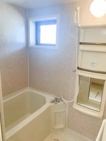 バス・シャワールーム　浴室